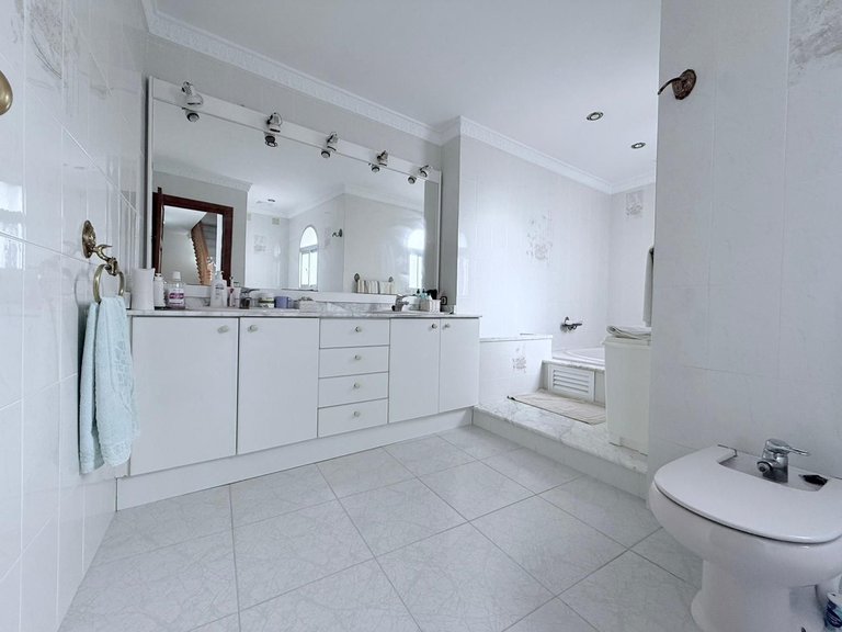 Villa for Sale in Coín, Malaga 4