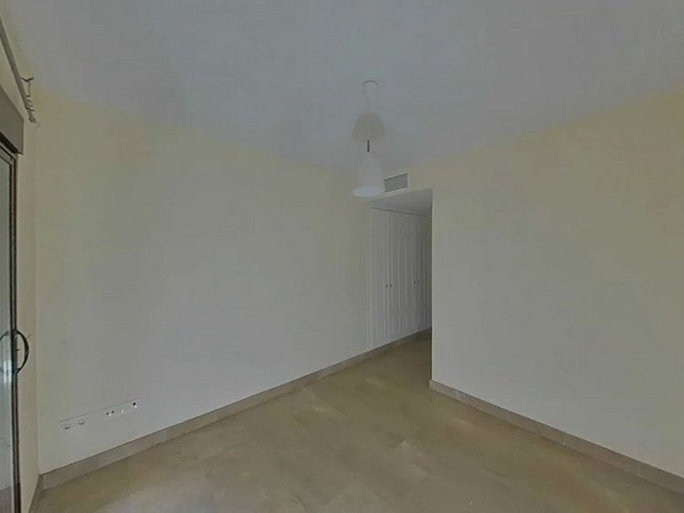Apartment for Sale in La Duquesa, Malaga 13