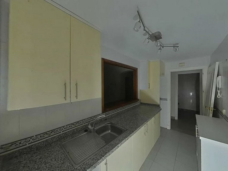 Apartment for Sale in La Duquesa, Malaga 21