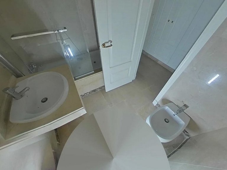 Apartment for Sale in La Duquesa, Malaga 26
