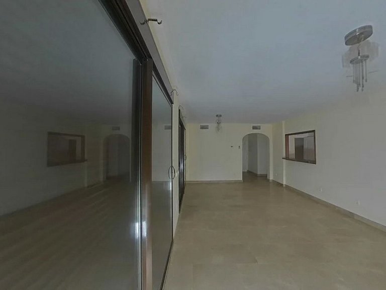 Apartment for Sale in La Duquesa, Malaga 3