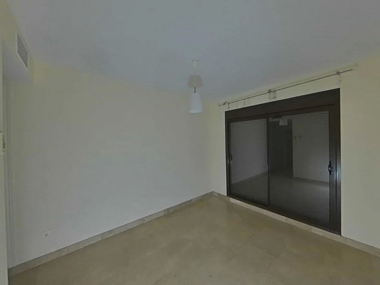 Apartment for Sale in La Duquesa, Malaga 8