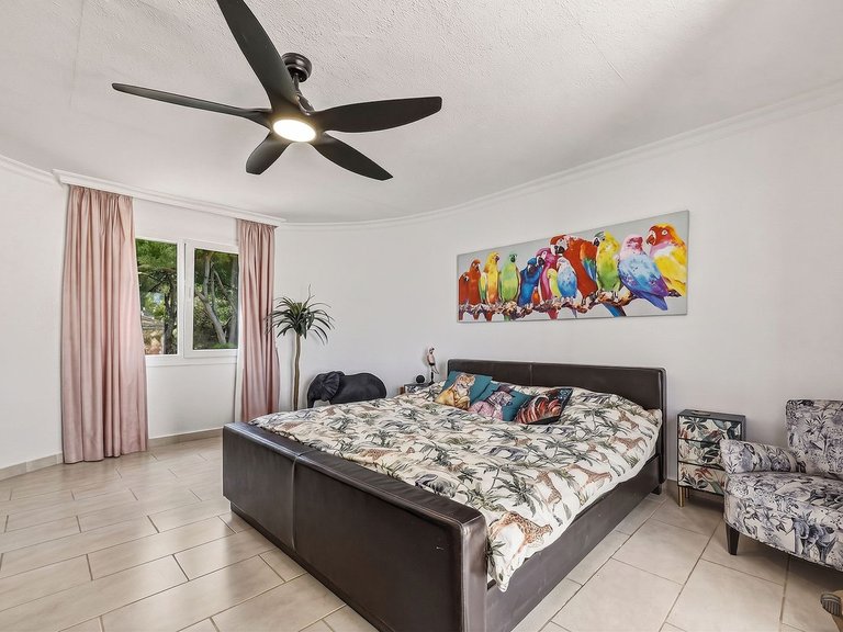 Villa for Sale in El Rosario, Malaga 21