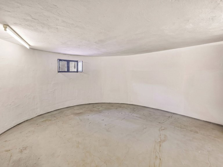 Villa for Sale in El Rosario, Malaga 28