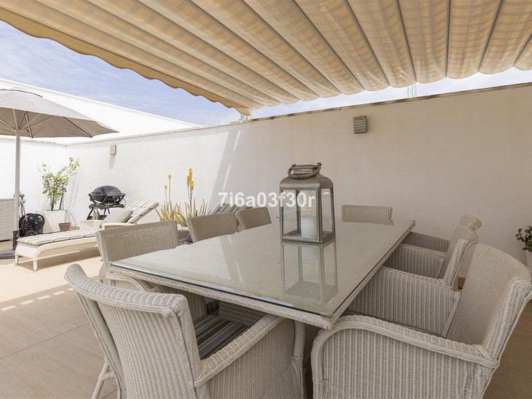 Apartment for Sale in San Pedro De Alcántara, Malaga 17