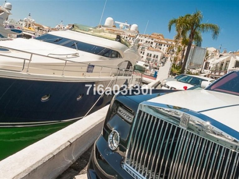 Apartment for Sale in San Pedro De Alcántara, Malaga 27
