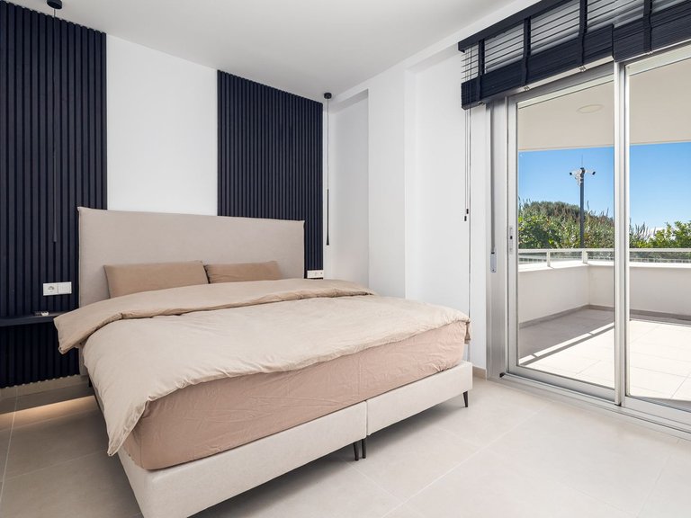 Apartment for Sale in Cancelada, Malaga 12