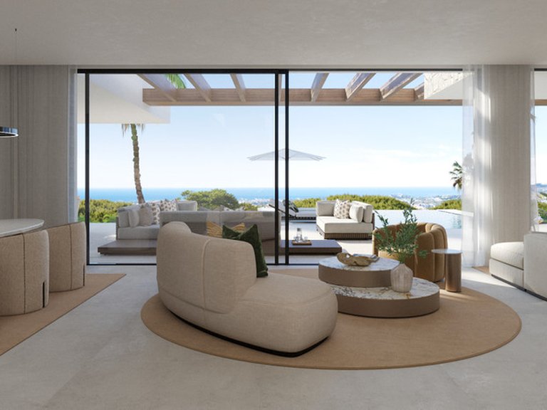 Villa for Sale in New Golden Mile, Malaga 10