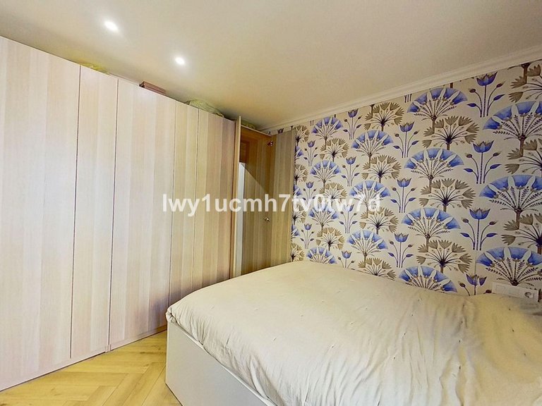 Apartment for Sale in Málaga, Malaga 15