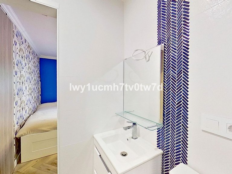 Apartment for Sale in Málaga, Malaga 20