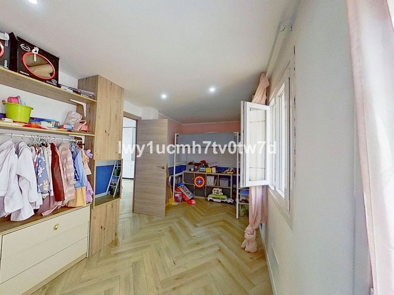 Apartment for Sale in Málaga, Malaga 25