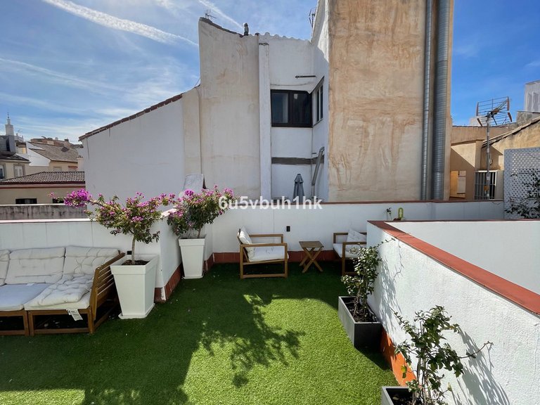 Villa for Sale in Málaga, Malaga 35