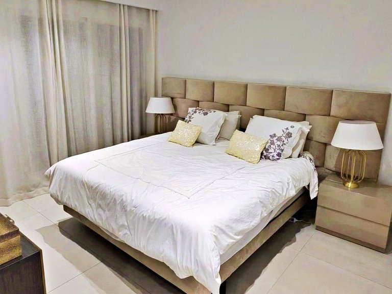 Apartment for Sale in Puerto Banús, Malaga 10