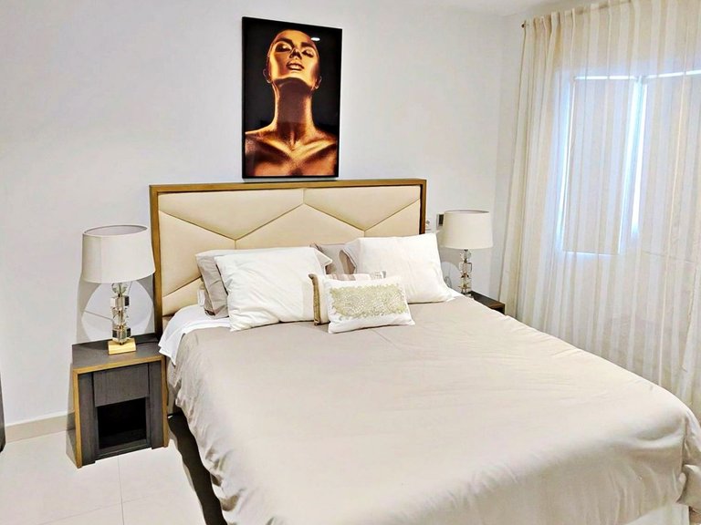 Apartment for Sale in Puerto Banús, Malaga 14