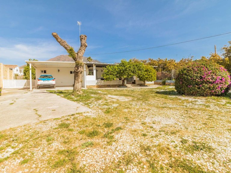 Villa for Sale in Estepona, Malaga 25