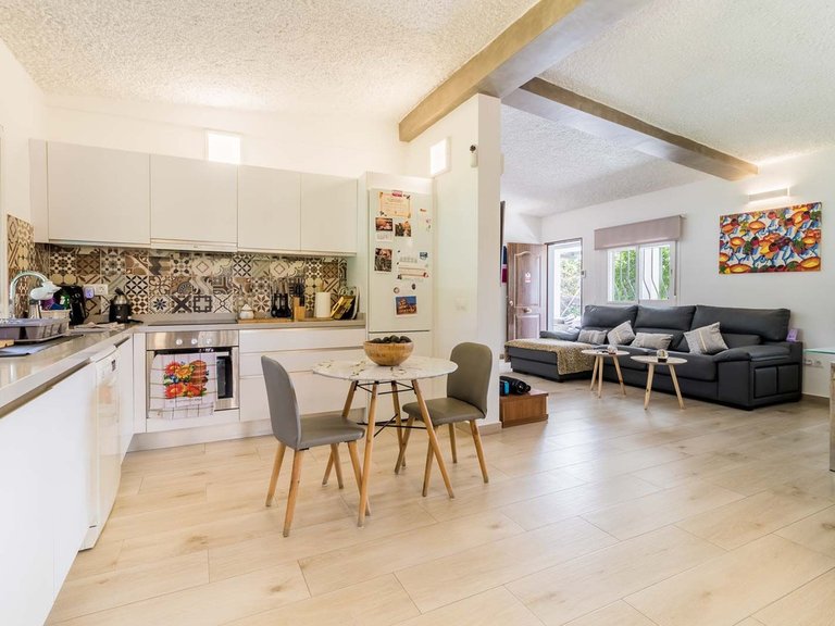 Villa for Sale in Estepona, Malaga 6