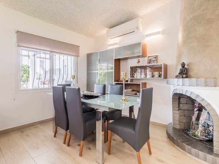 Villa for Sale in Estepona, Malaga 7