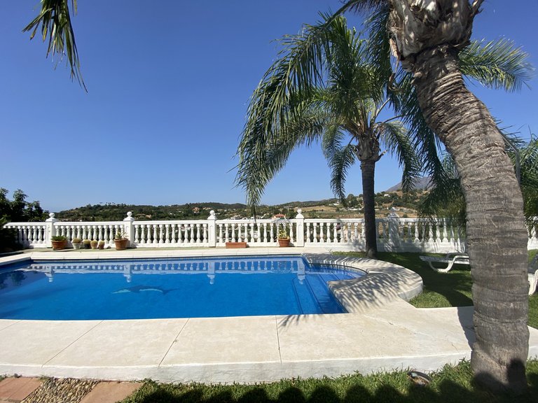 Villa for Sale in Estepona, Malaga 19