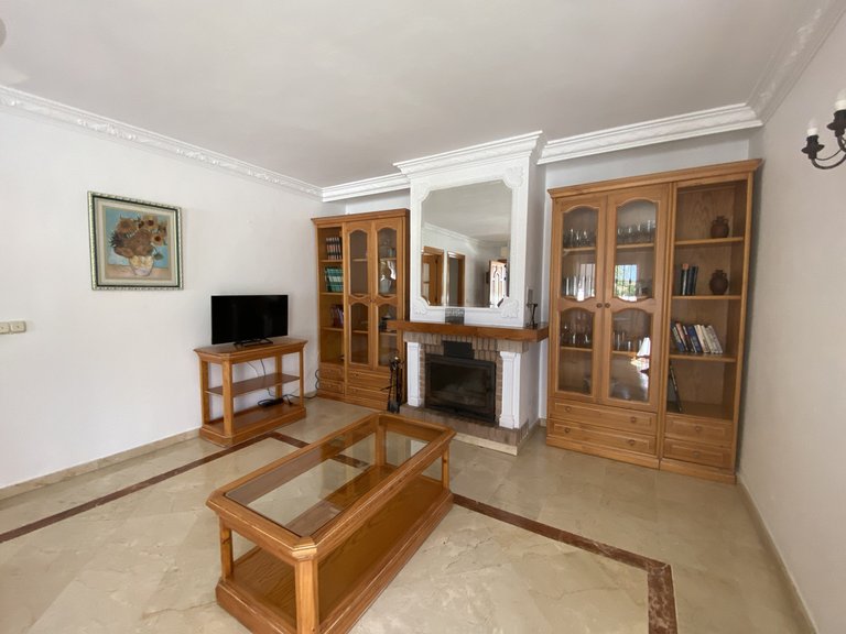 Villa for Sale in Estepona, Malaga 5