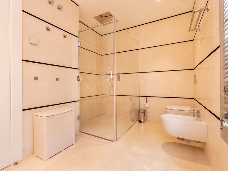 Villa for Sale in San Pedro De Alcántara, Malaga 23