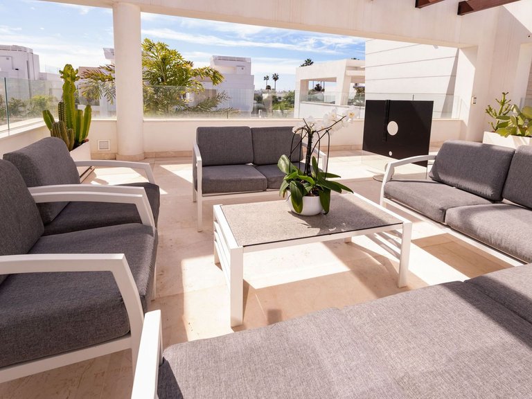 Villa for Sale in San Pedro De Alcántara, Malaga 24