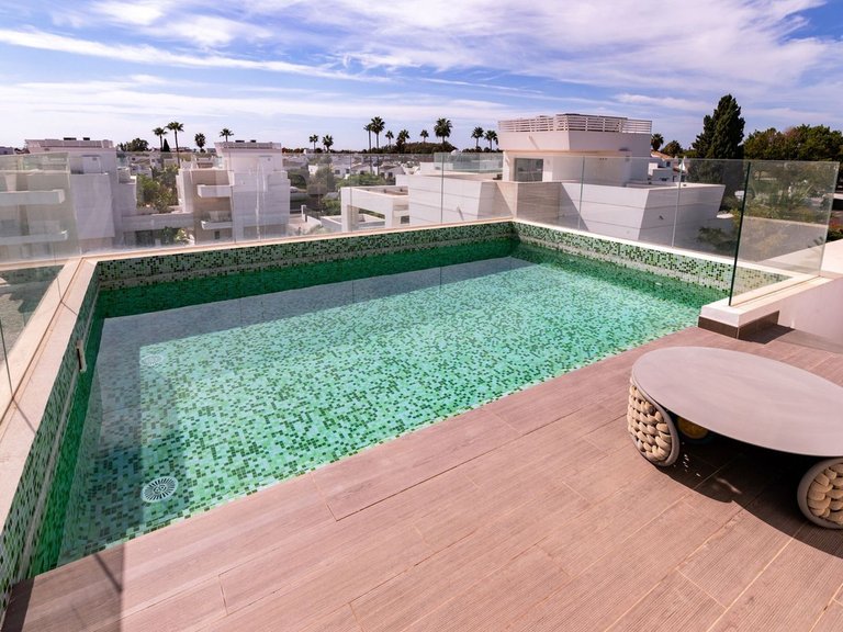 Villa for Sale in San Pedro De Alcántara, Malaga 26