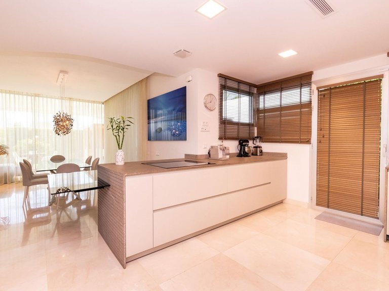Villa for Sale in San Pedro De Alcántara, Malaga 6