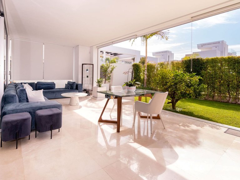 Villa for Sale in San Pedro De Alcántara, Malaga 9