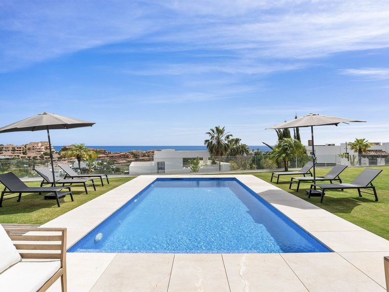 Villa for Sale in Benahavís, Malaga 3