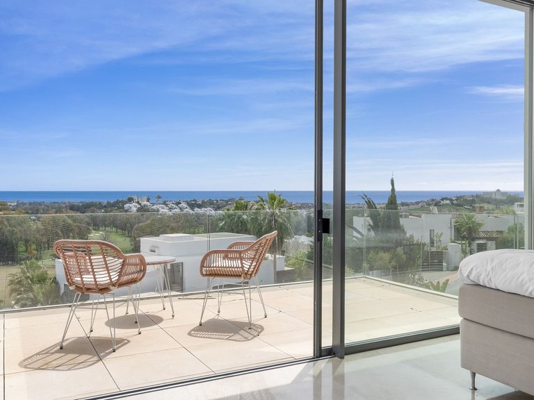 Villa for Sale in Benahavís, Malaga 30