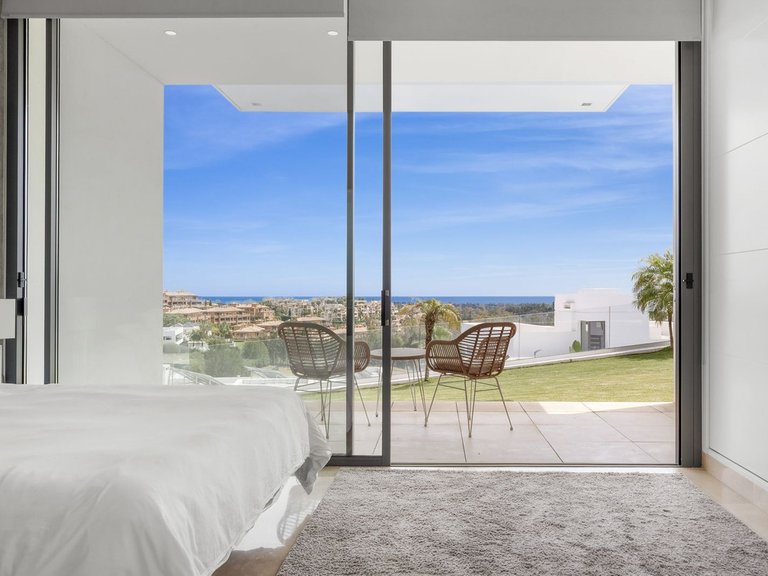 Villa for Sale in Benahavís, Malaga 39