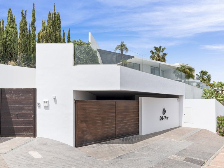 Villa for Sale in Benahavís, Malaga 46