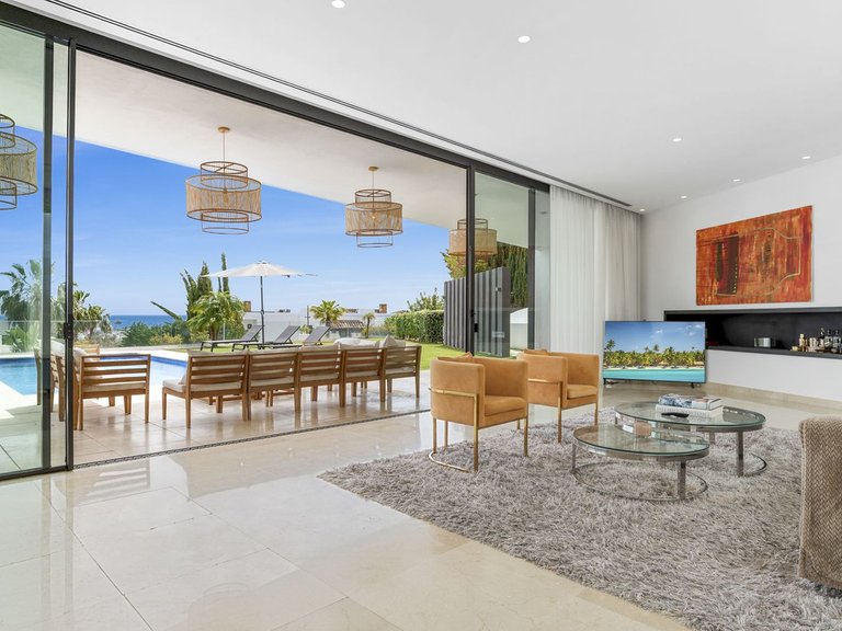 Villa for Sale in Benahavís, Malaga 9