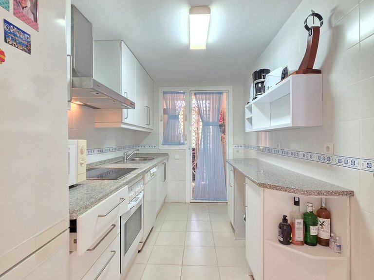 Apartment for Sale in Benahavís, Malaga 16
