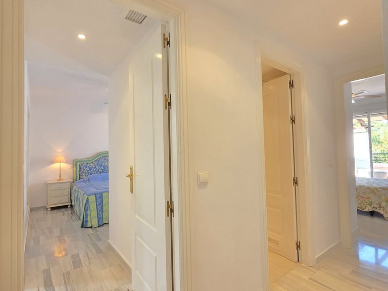 Apartment for Sale in Benahavís, Malaga 19