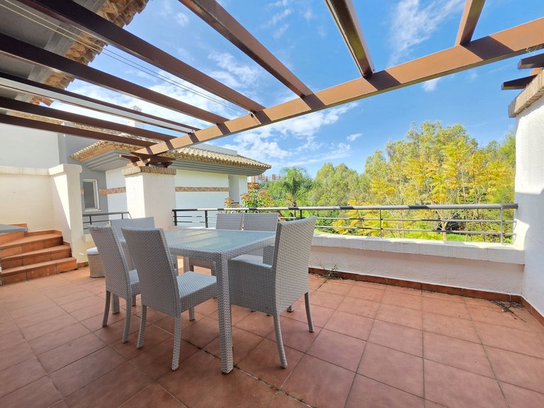 Apartment for Sale in Benahavís, Malaga 31