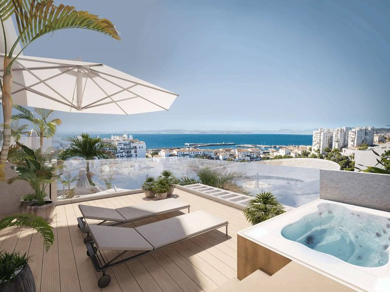 Penthouse for Sale in Estepona, Malaga 2