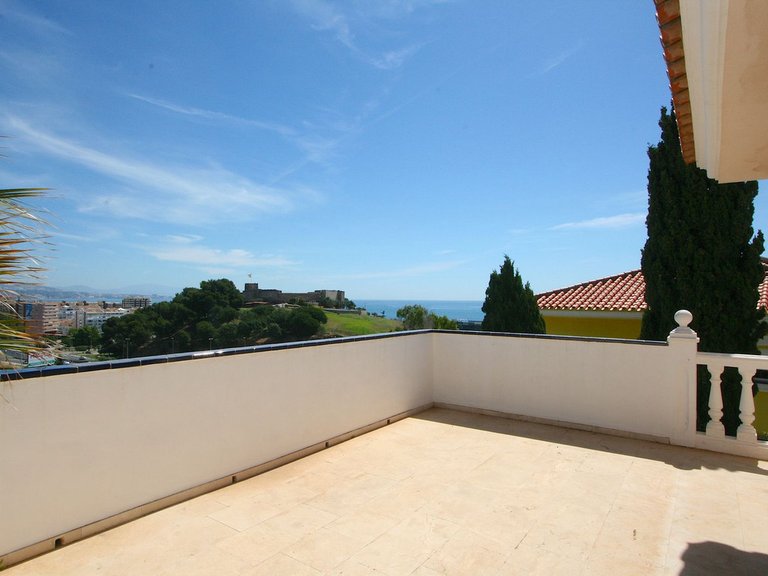 Villa for Sale in Costa del Sol Fuengirola, Malaga 11