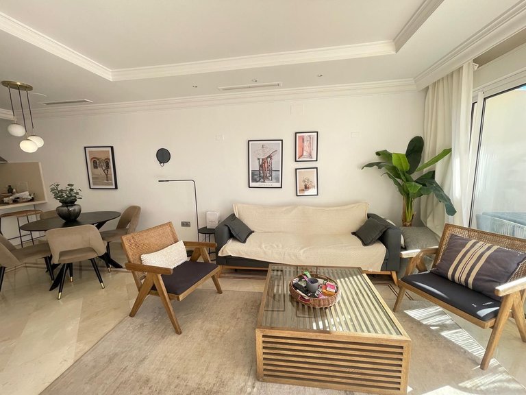 Apartment for Sale in Nueva Andalucía, Malaga 11