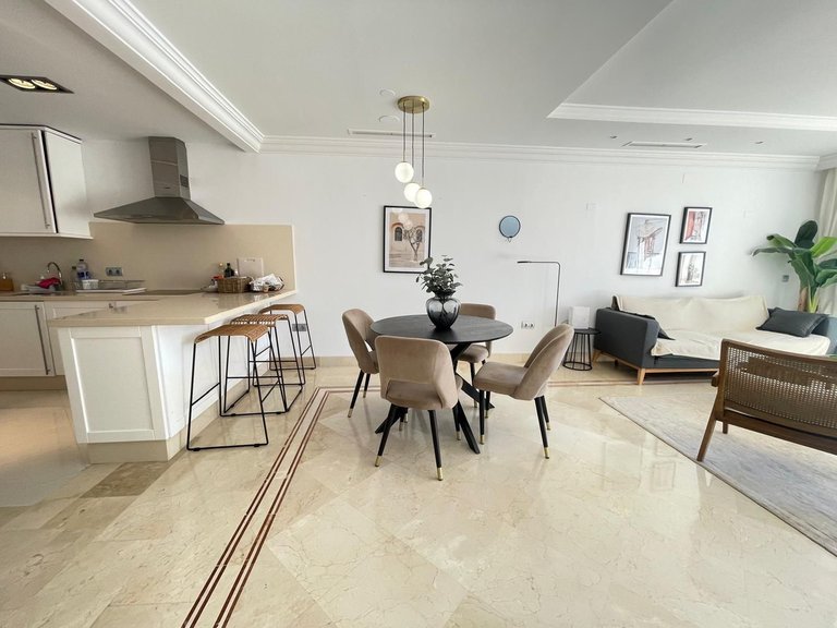Apartment for Sale in Nueva Andalucía, Malaga 7