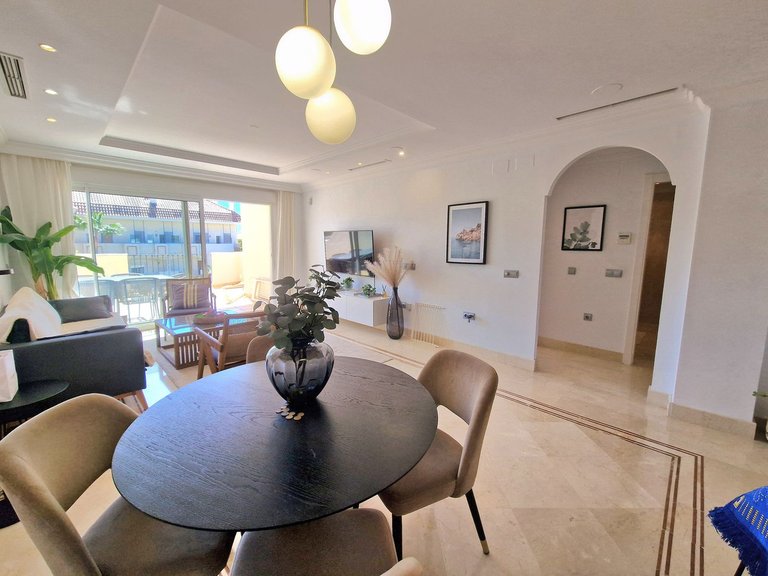 Apartment for Sale in Nueva Andalucía, Malaga 8