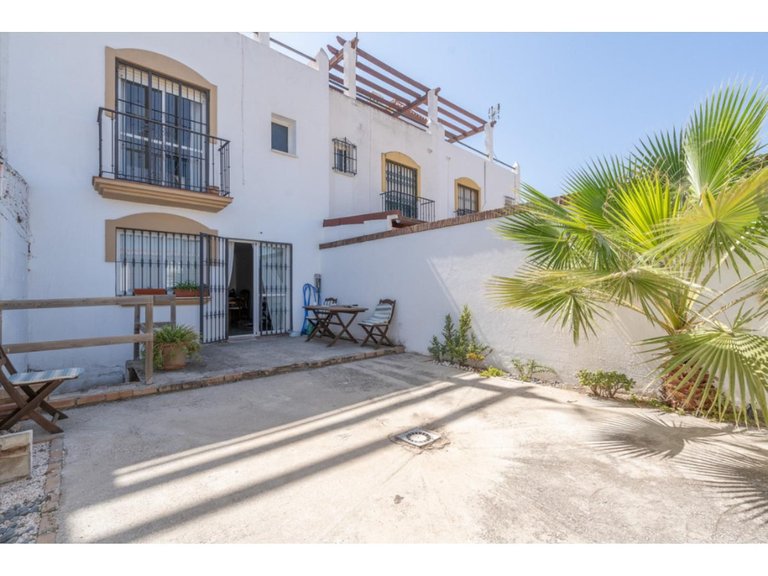 Villa for Sale in Estepona, Malaga 20