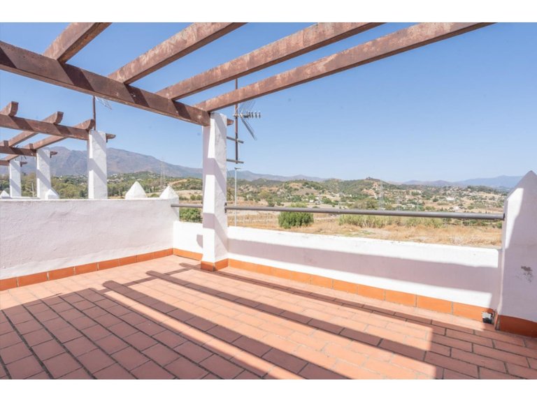 Villa for Sale in Estepona, Malaga 22