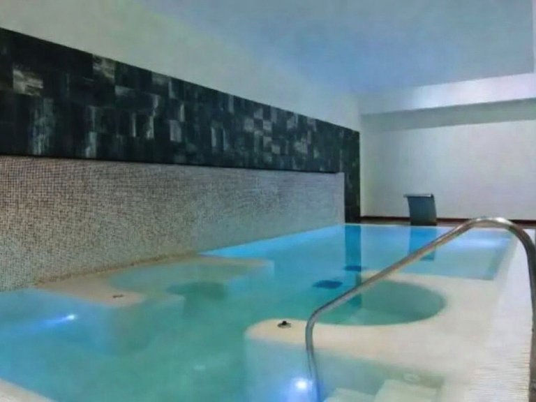 Apartment for Sale in Benahavís, Malaga 12