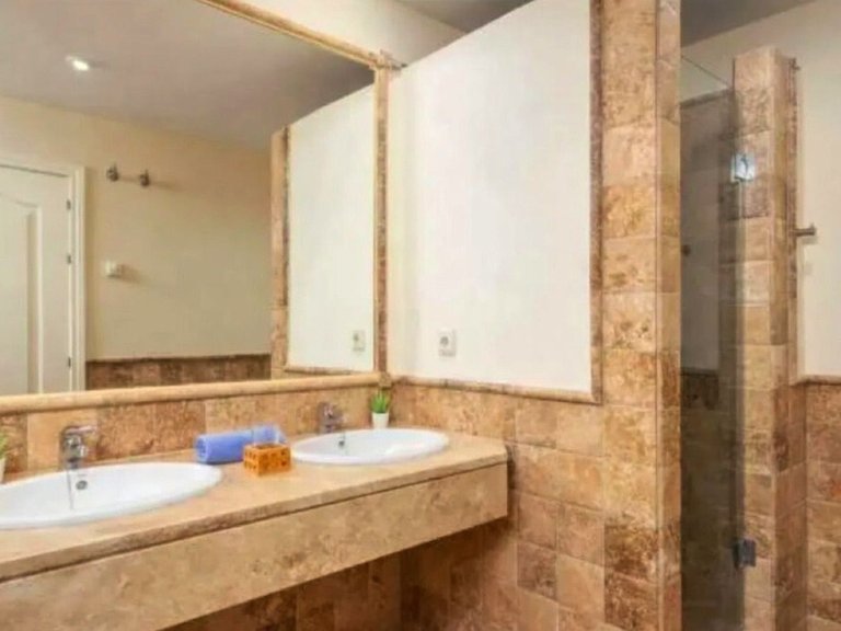 Apartment for Sale in Benahavís, Malaga 7