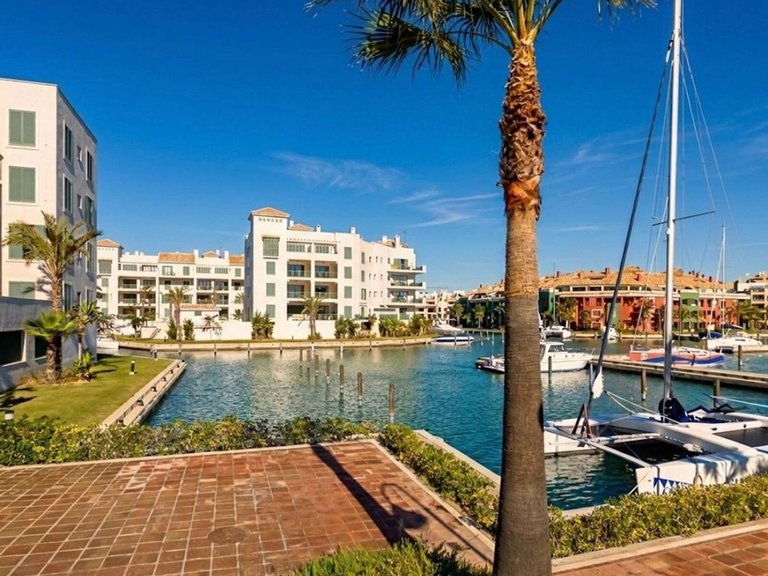 Apartment for Sale in Sotogrande, Cadiz 4