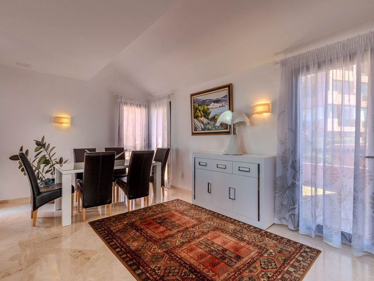 Apartment for Sale in Calahonda, Malaga 10