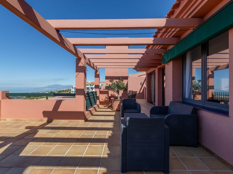 Apartment for Sale in Calahonda, Malaga 2