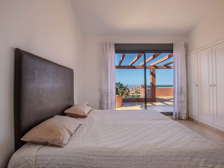 Apartment for Sale in Calahonda, Malaga 20