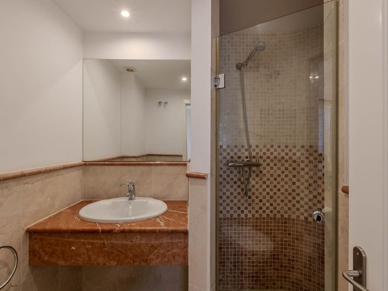 Apartment for Sale in Calahonda, Malaga 27